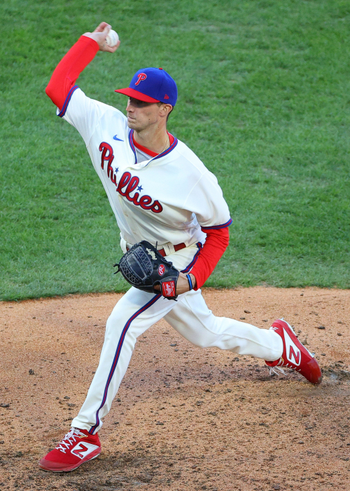 Connor Brogdon of the Philadelphia Phillies throws a pitch against